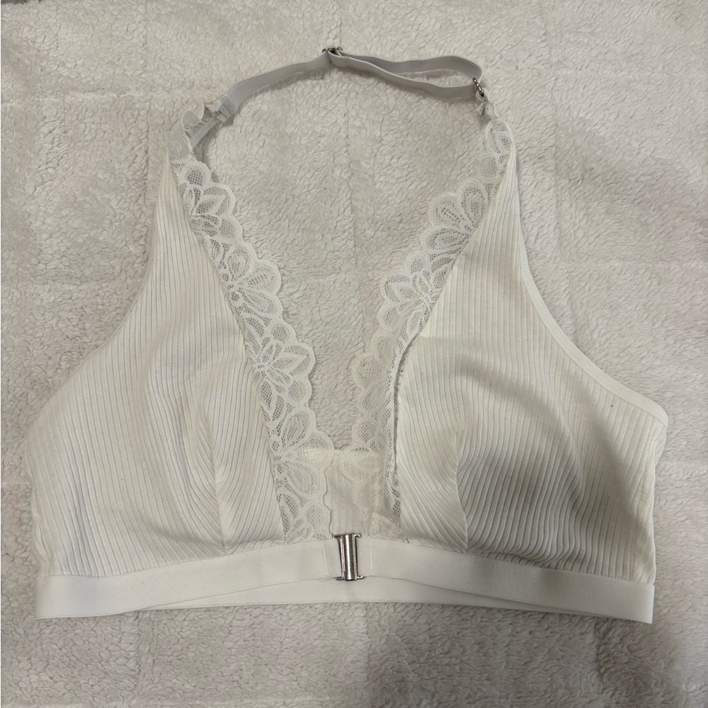 SHEIN HALTER BRALETTE